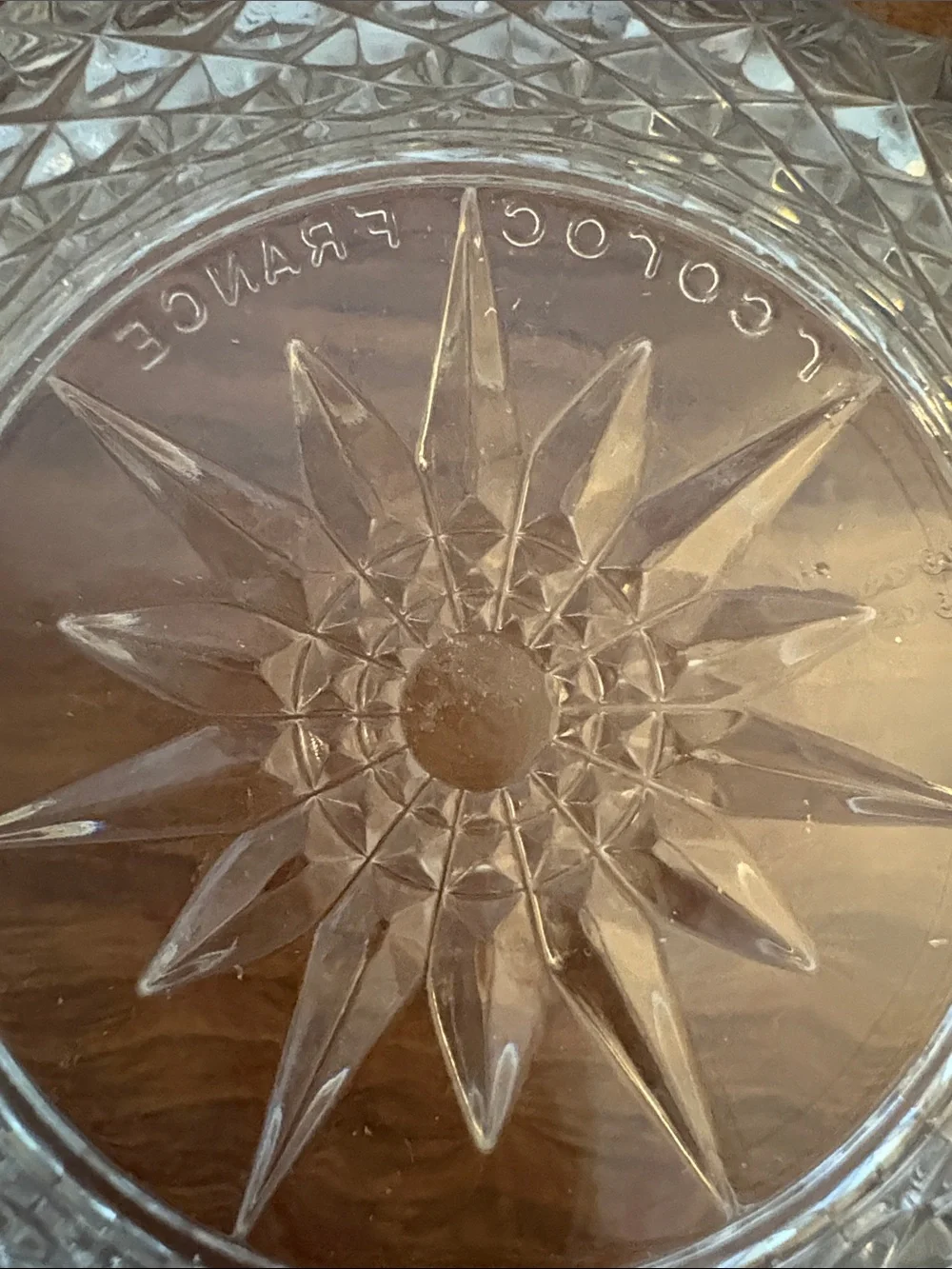 (8) VTG ARCOROC France Starburst Star Cut Dessert Fruit Bowls Glass Crystal